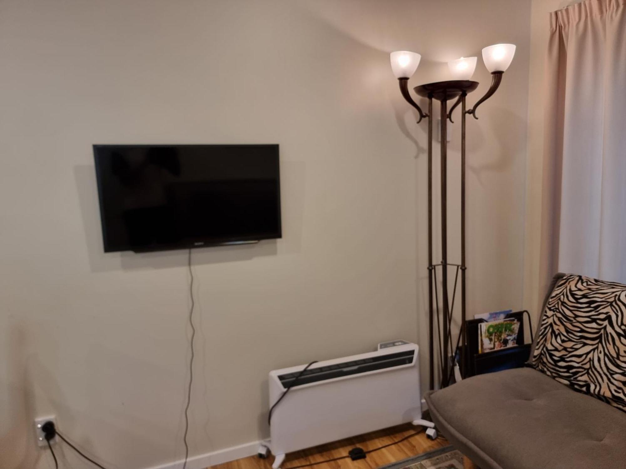 Entire Ground Floor With Full-Privacy And Family-Friendly Popular To Ferry Catchers Wellington Exterior foto
