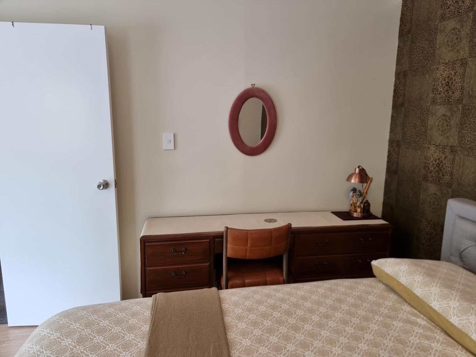 Entire Ground Floor With Full-Privacy And Family-Friendly Popular To Ferry Catchers Wellington Exterior foto