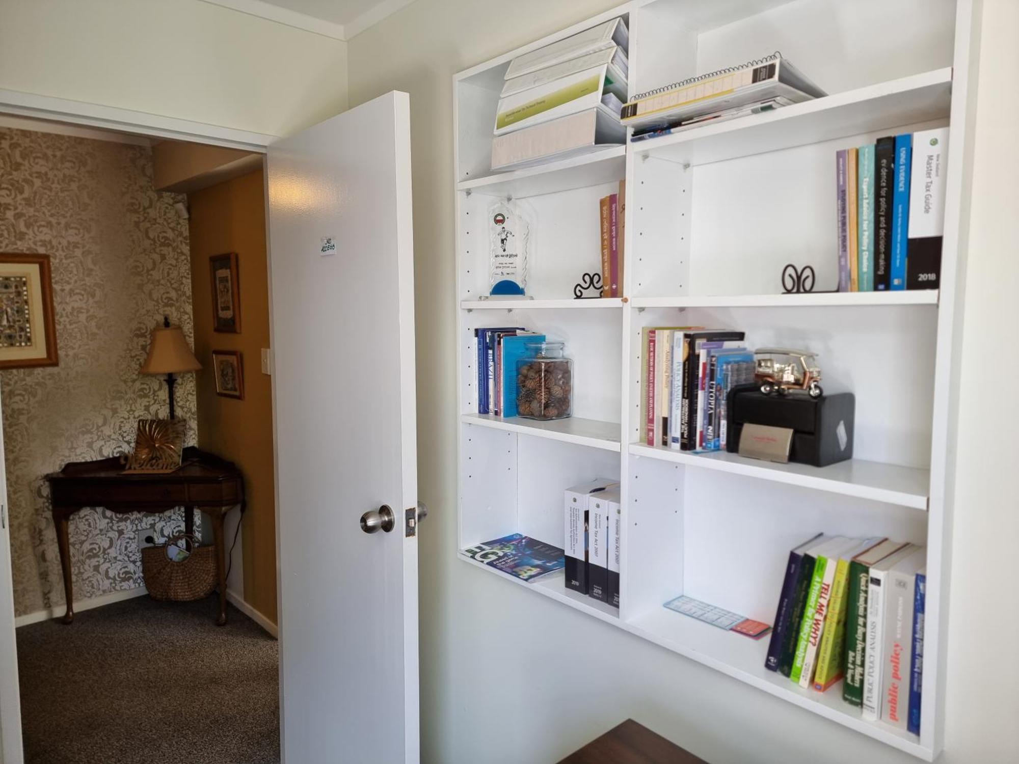 Entire Ground Floor With Full-Privacy And Family-Friendly Popular To Ferry Catchers Wellington Exterior foto