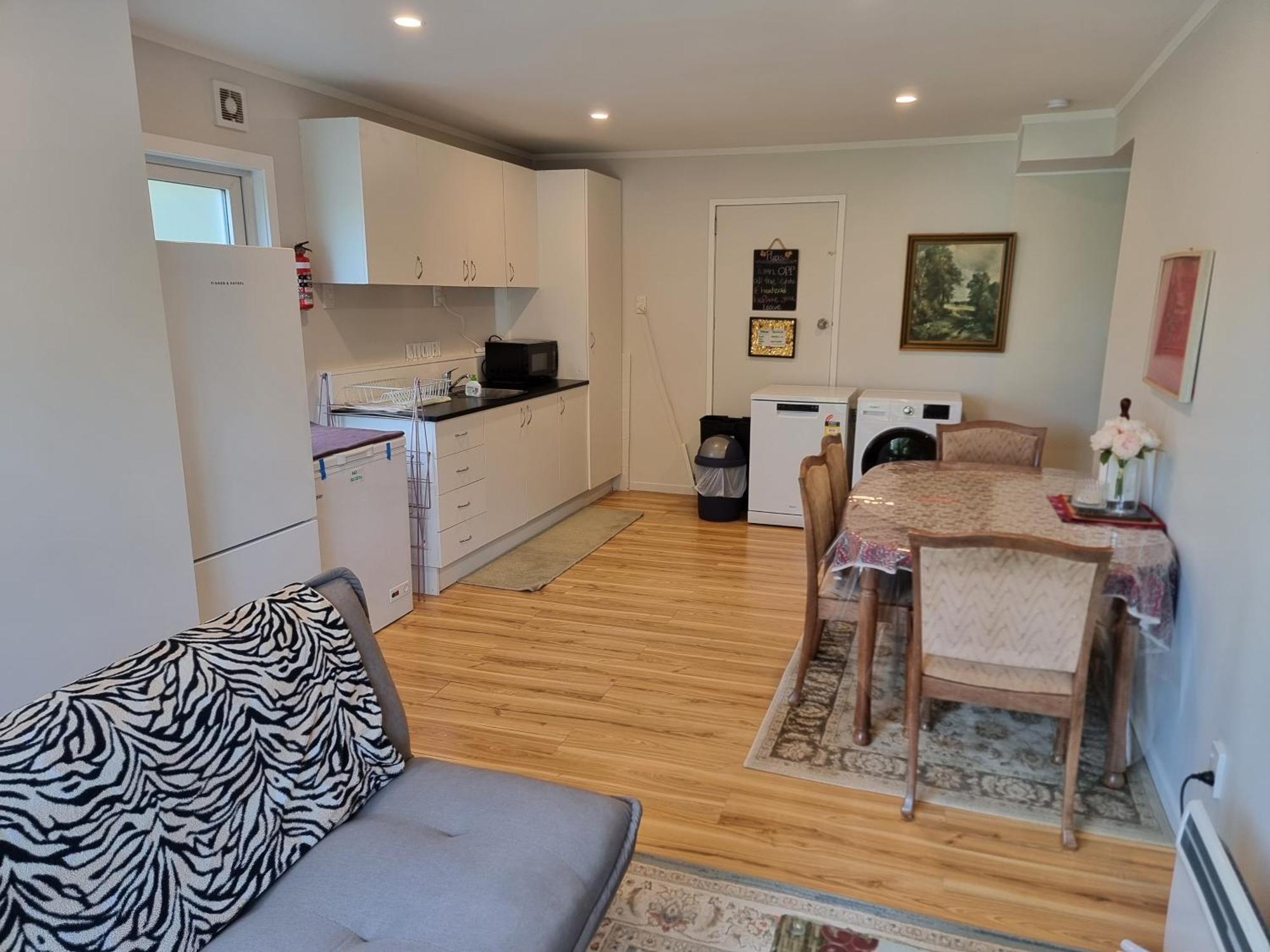 Entire Ground Floor With Full-Privacy And Family-Friendly Popular To Ferry Catchers Wellington Exterior foto